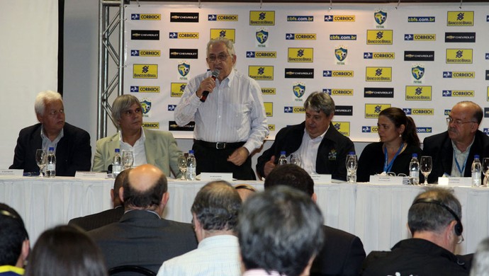 Aécio Vasconcelos futsal gramado (Foto: Zerosa Filho/CBFS)