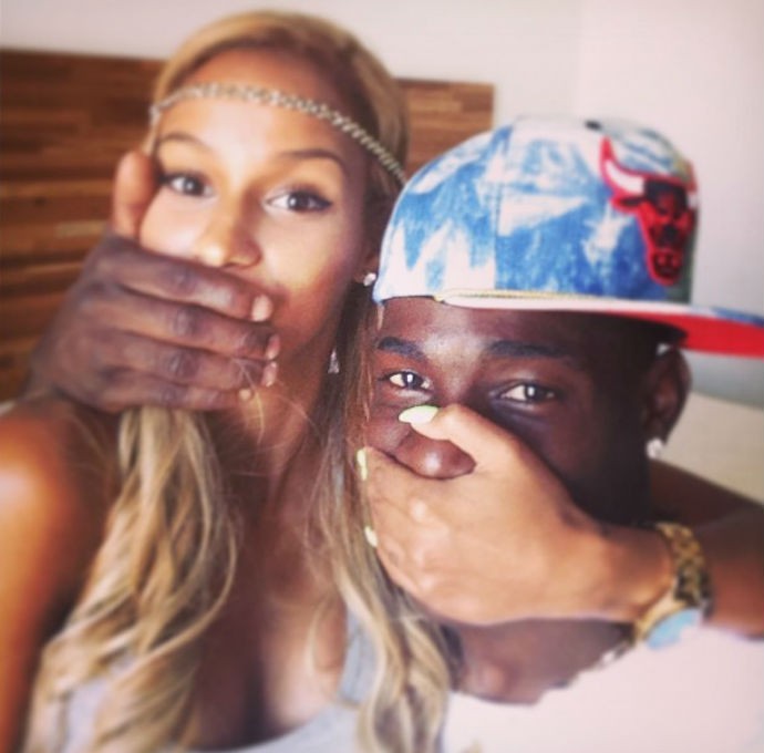 Balotelli e a namorada Fanny Neguesha no hotel em Mangaratiba (Foto: Reprodução/Instagram)