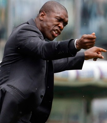 seedorf milan x atalanta (Foto: Reuters)