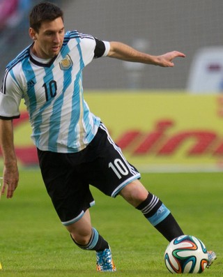 Messi Argentina x Eslovênia (Foto: AP)