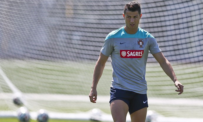 cristiano ronaldo portugal treino (Foto: Agência EFE)