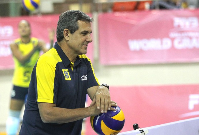 Vôlei José Roberto Guimarães (Foto: Divulgação / Fivb)