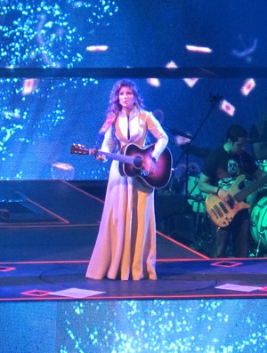 Paula Fernandes se apresentou em uma casa de show do Rio de Janeiro (Foto: Carol Fontes)