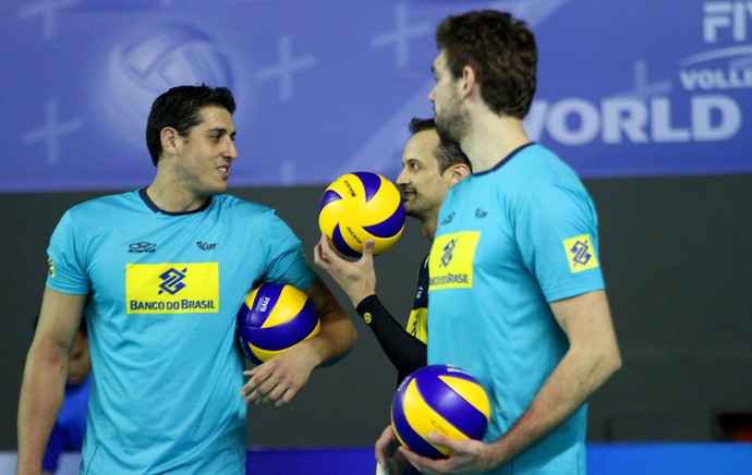 Sidão, Lipe e Lucão Brasil Liga Mundial de Vôlei (Foto: CBV)