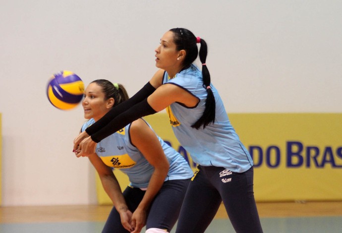 Jaqueline, vôlei, treino em Saquarema (Foto: Alexandre Arruda/CBV)