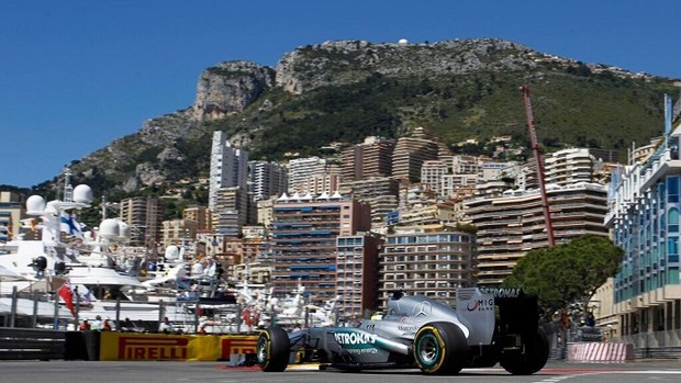 Hamilton MON (Foto: F1Fanatic)