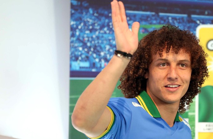 David Luiz evento seleção brasileira (Foto: Marcos Ribolli)