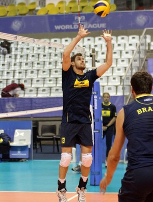 bruninho volei seleção brasileira (Foto: Alexandre Arruda/CBV)