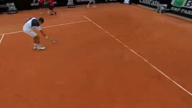 djokovic coração quadra masters 1000 de roma tênis (Foto: Reprodução/Tennistv)