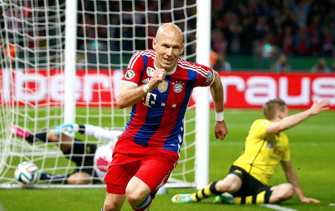 Robben comemoração Bayern de Munique contra  Dortmund Copa da Alemanha final (Foto: Reuters)