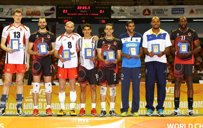 premiação volei mundial de clubes (Foto: Divulgação/FIVB)