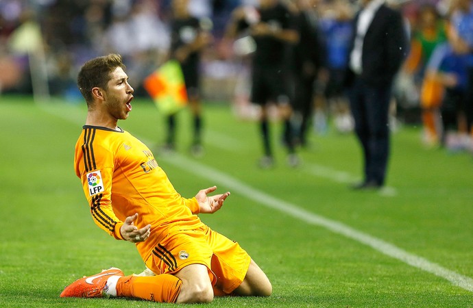 Sergio Ramos comemora gol do Real Madrid contra o Valladolid (Foto: Agência AFP )