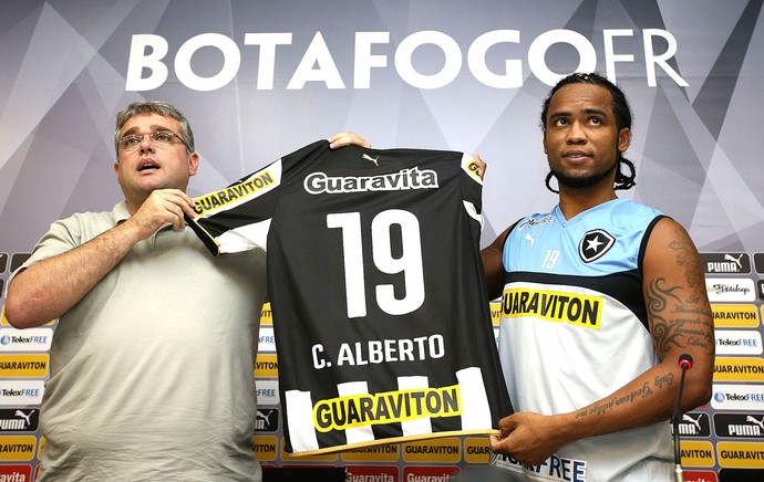 Apresentação Carlos Alberto Botafogo (Foto: Satiro Sodre / Ss Press)