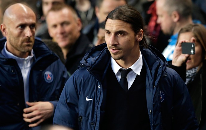 Ibrahimovic, Chelsea x PSG (Foto: AP)