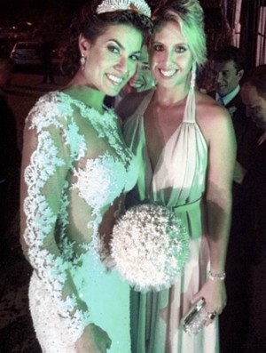 natasha valente e luciane escouto casamento vôlei (Foto: Reprodução/Facebook)