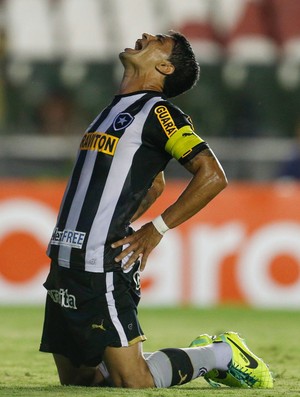 Renato Botafogo x Bangu (Foto: Alexandre Cassiano / Agência O Globo)