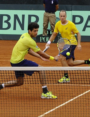 tenis marcelo melo bruno soares equador brasil copa davis (Foto: AFP)