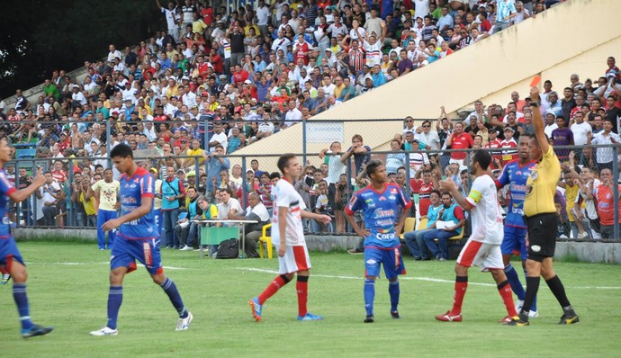 River-PI x Piauí (Foto: Emanuele Madeira/GloboEsporte.com)