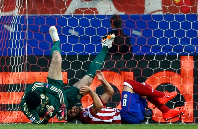 Cech Atlético de Madri x Chelsea (Foto: Reuters)