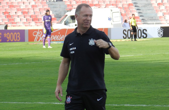 Mano Menezes Atlético-MG x Corinthians (Foto: Gullit Pacielle)