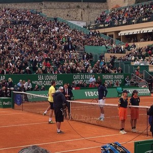 Kaká confere final em Monte Carlo (Foto: Reprodução )