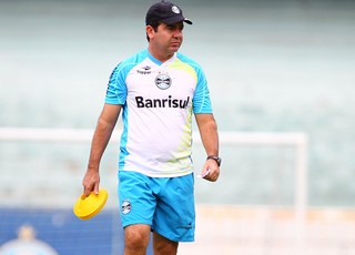 Enderson no treino do grêmio (Foto: Lucas Uebel/Divulgação, Grêmio)