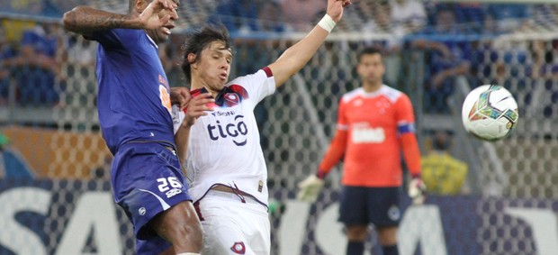 Cruzeiro x Cerro Porteño - Dedé (Foto: EFE)