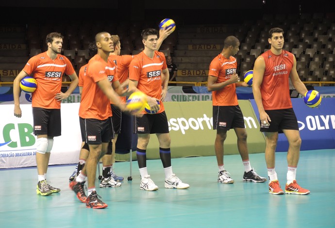 Sesi-SP treino Mineirinho (Foto: David Abramvezt)