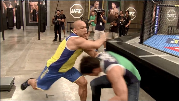 Wanderlei Silva e Chael Sonnen TUF Brasil 3 (Foto: Reprodução/ TUF Brasil 3)