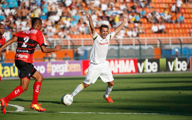 Thiago Ribeiro Ituano  x Santos (Foto: Marcos Ribolli)