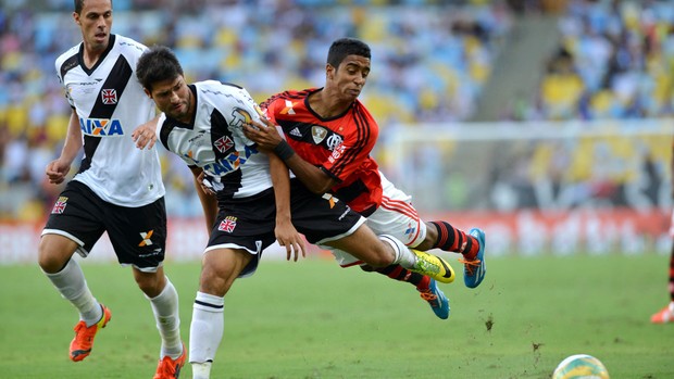 Gabriel e Pedro Ken Vasco x Flamengo (Foto: André Durão)