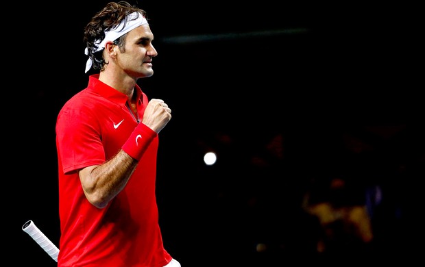 Federer comemoração tênis contra  Mikhail Kukushkin (Foto: Reuters)