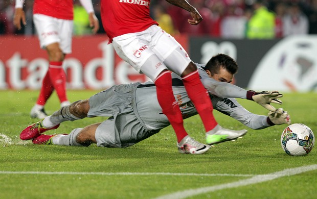 Victor Atlético-MG x Santa Fé (Foto: EFE)