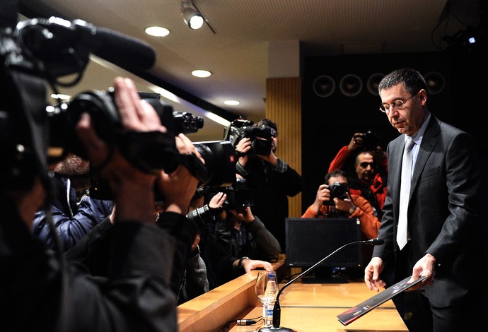 Coletiva Josep Maria Bartomeu Presidente Barcelona (Foto: AFP)