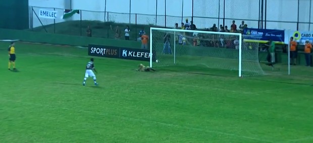 sub-17 Flamengo e Fluminense (Foto: Reprodução/Sportv)