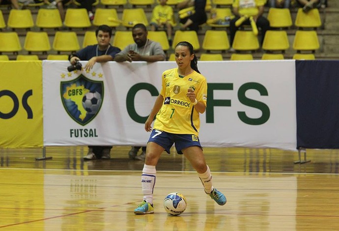 Vanessa Pereira futsal feminino (Foto: Reprodução Facebook)