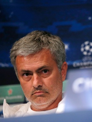 Coletiva Chelsea Mourinho (Foto: Reuters)