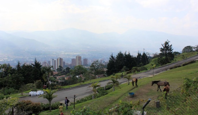 Paisagem de Medellín, cidade onde o Grêmio enfrenta o Nacional na quarta-feira (Foto: Diego Guichard/GloboEsporte.com)