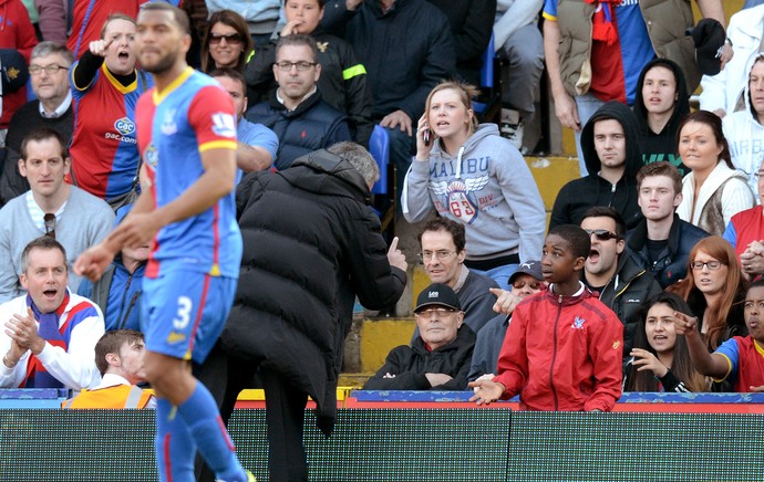 mourinho gandula chelsea x crystal palace (Foto: Getty Images)