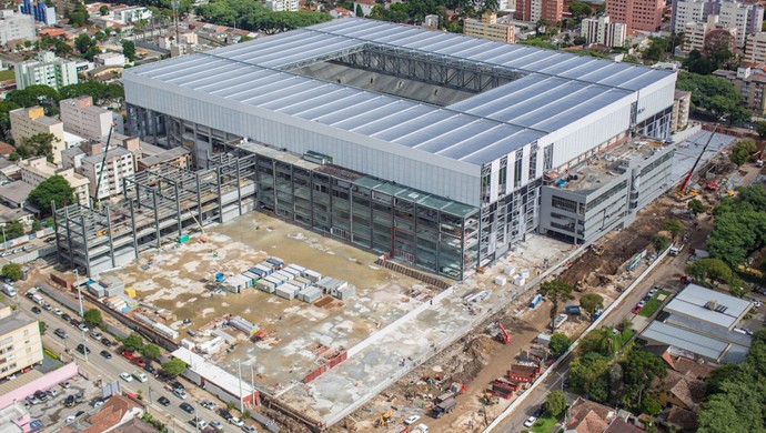 Imagem aérea da Arena da Baixada, do Atlético-PR, em março de 2014 (Foto: Site oficial do Atlético-PR/Alexandre Carnieri/Studio Gaea)