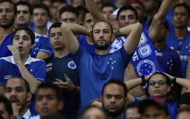 Torcida Cruzeiro x Defensor (Foto: Cristiane Mattos)