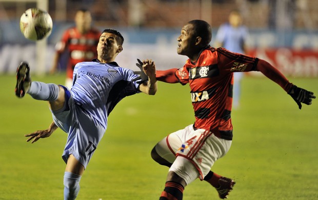 Arce e Samir, Bolivar x Flamengo (Foto: AFP)