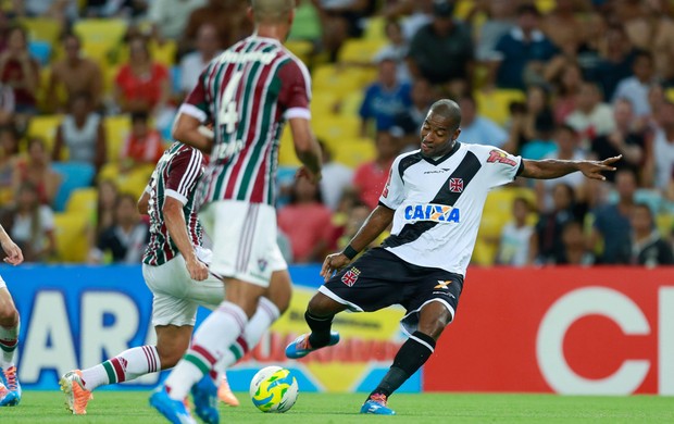 Edmilson, Fluminense x Vasco (Foto: Pedro Kirilos/Agência O Globo)