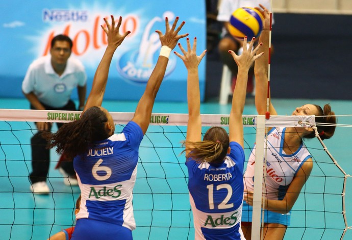 vôlei Rio de Janeiro x Osasco (Foto: Luiz Pires / Fotojump)