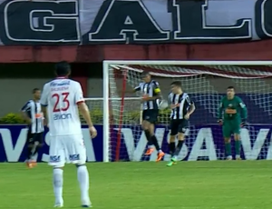 Atlético-MG pênati duvidoso Nacional-PAR Libertadores (Foto: Reprodução SporTV)