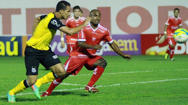 Leandro Damião Santos x Mogi Mirim (Foto: Denny Cesare / Agência Estado)