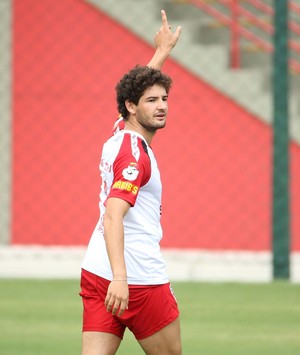 Alexandre Pato São Paulo (Foto: Marcos Ribolli)