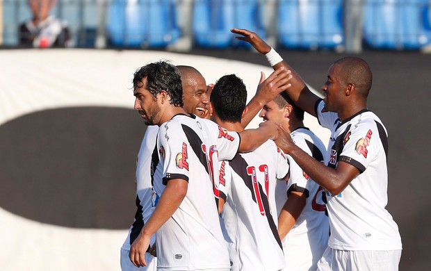 Madureira x Vasco (Foto: Alexandre Cassiano/Agência O Globo)