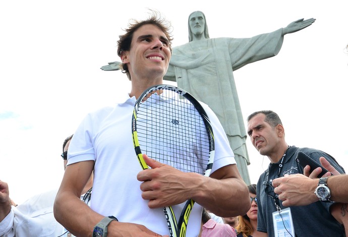 Tenis Nadal visita Cristo (Foto: João Pires/FotoJump)