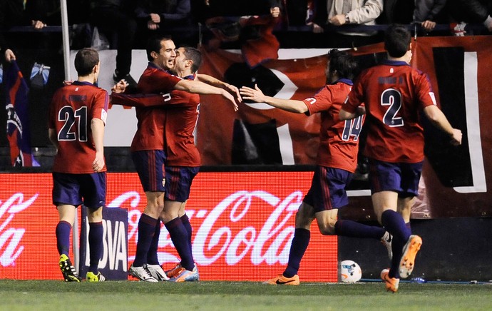 cejudo Osasuna  x Atletico de Madrid   (Foto: AP)